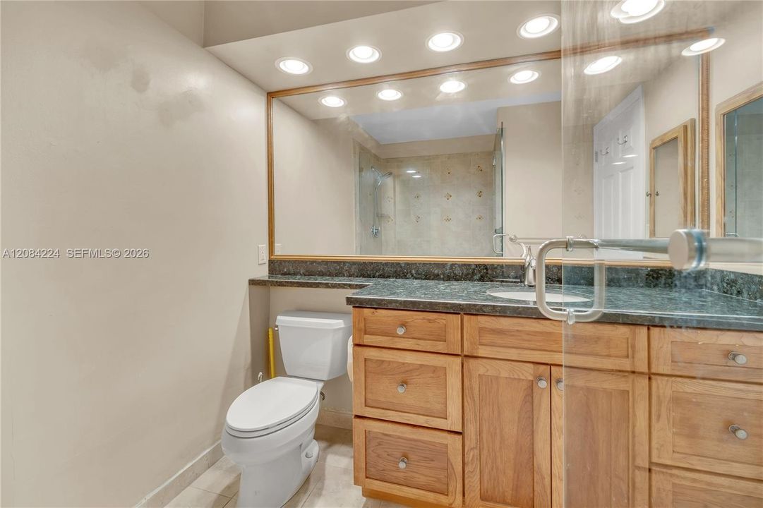 En Venta: $410,000 (3 camas, 2 baños, 1548 Pies cuadrados)