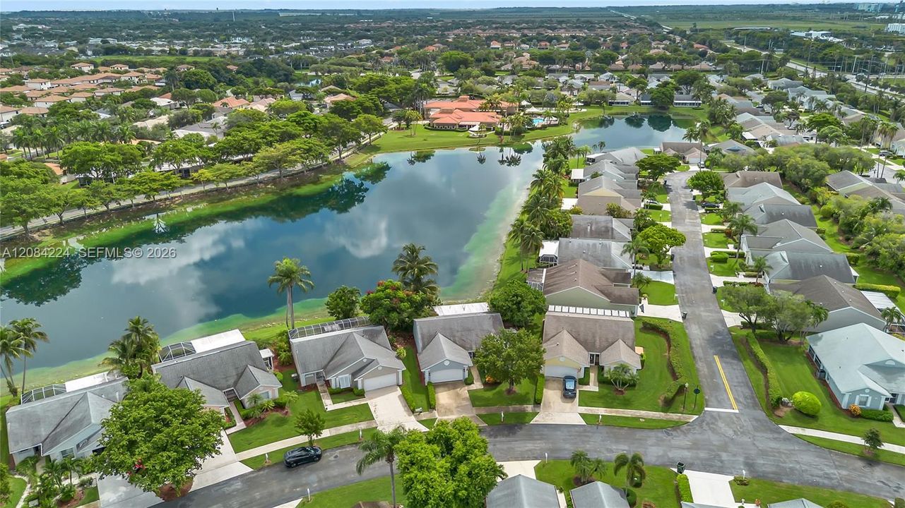En Venta: $410,000 (3 camas, 2 baños, 1548 Pies cuadrados)