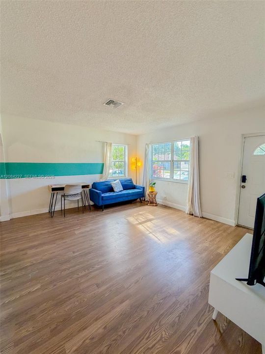 En Renta: $2,650 (3 camas, 1 baños, 1191 Pies cuadrados)