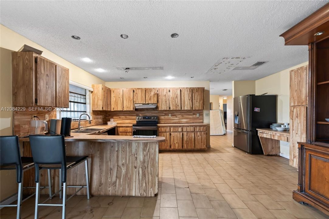 Another kitchen view