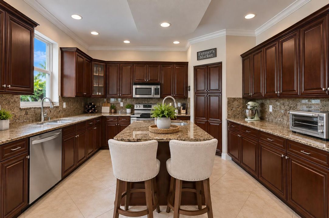 Kitchen 1