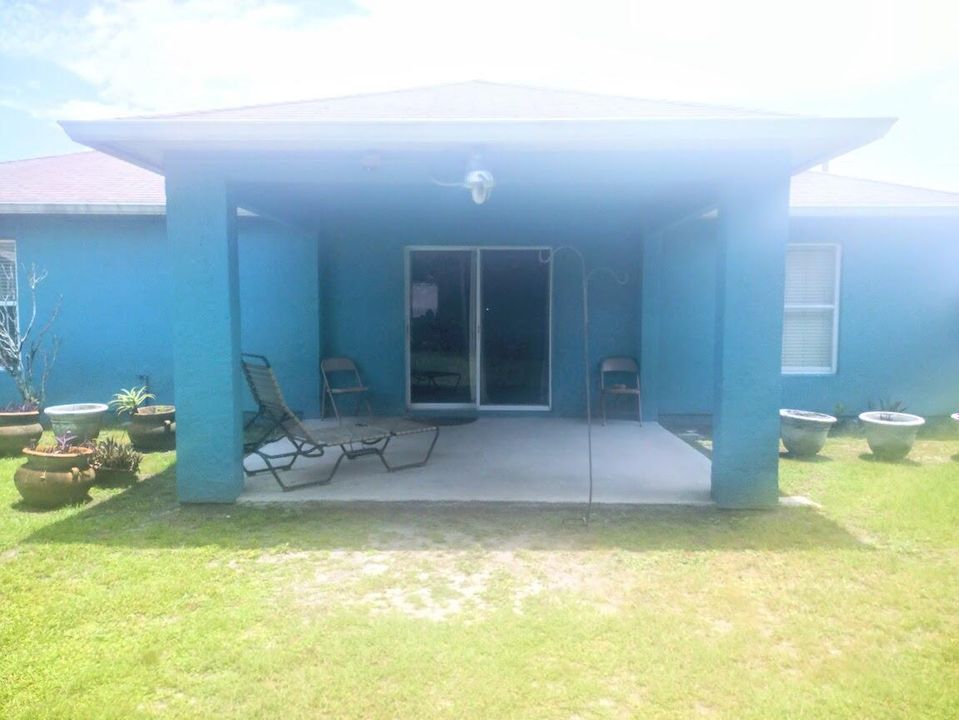 5303 NW Nassau LN.j Patio