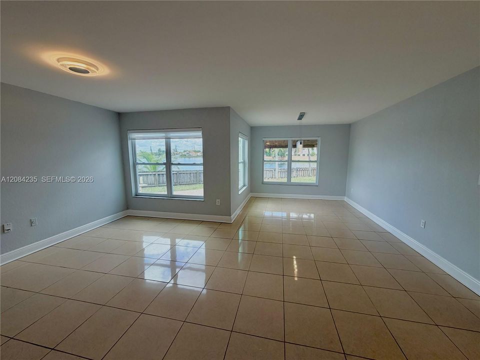 В аренду: $3,900 (4 спален, 3 ванн, 2648 Квадратных фут)