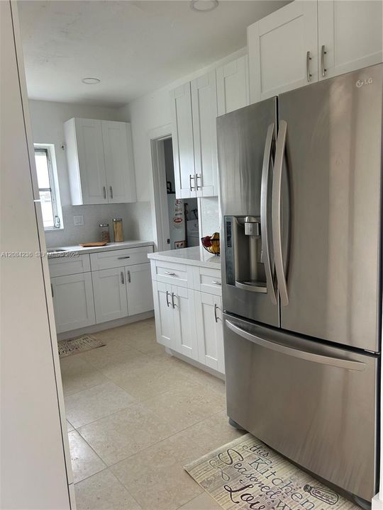 For Sale: $540,000 (3 beds, 2 baths, 1104 Square Feet)