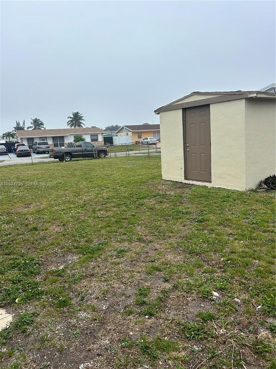 For Sale: $540,000 (3 beds, 2 baths, 1104 Square Feet)