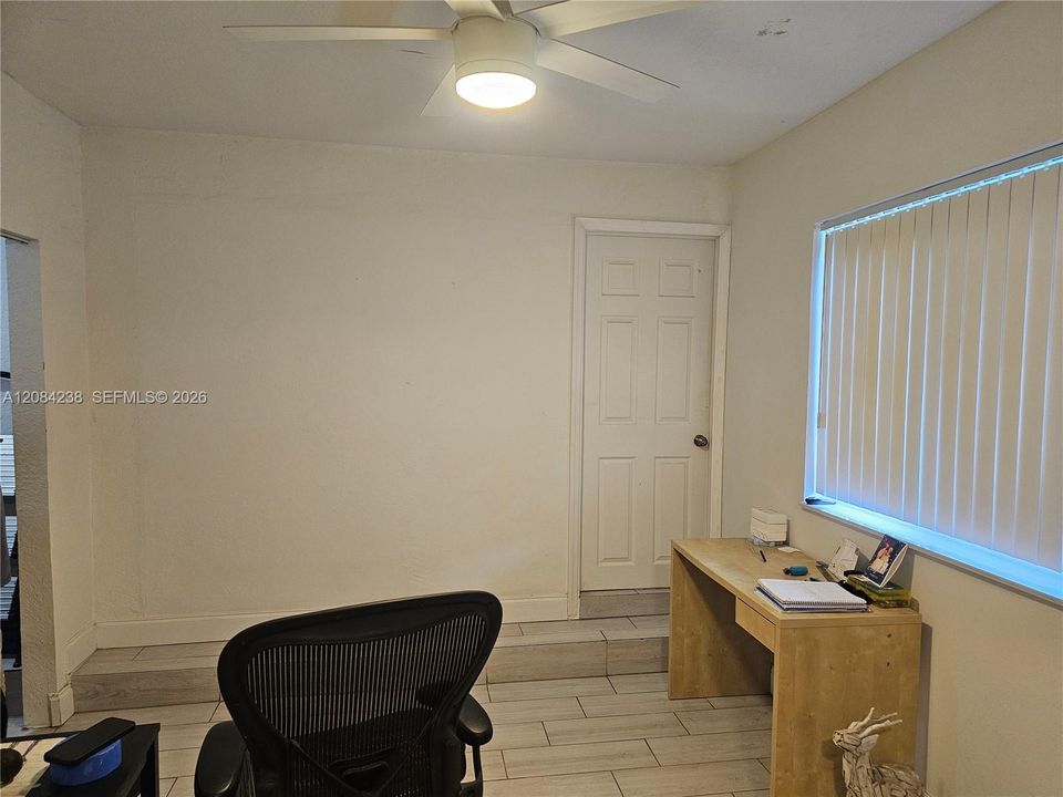 En Venta: $749,000 (2 camas, 1 baños, 1375 Pies cuadrados)