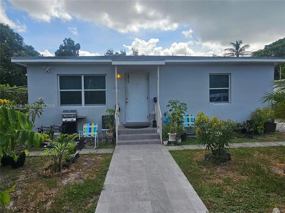 En Venta: $749,000 (2 camas, 1 baños, 1375 Pies cuadrados)