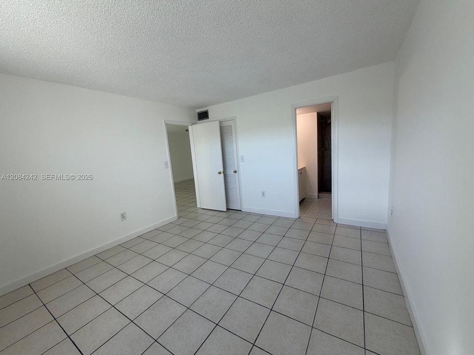 En Renta: $1,750 (2 camas, 2 baños, 850 Pies cuadrados)