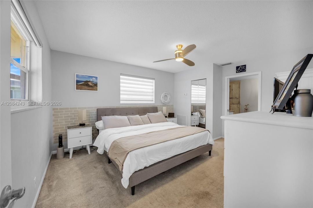 For Sale: $969,000 (4 beds, 2 baths, 1888 Square Feet)