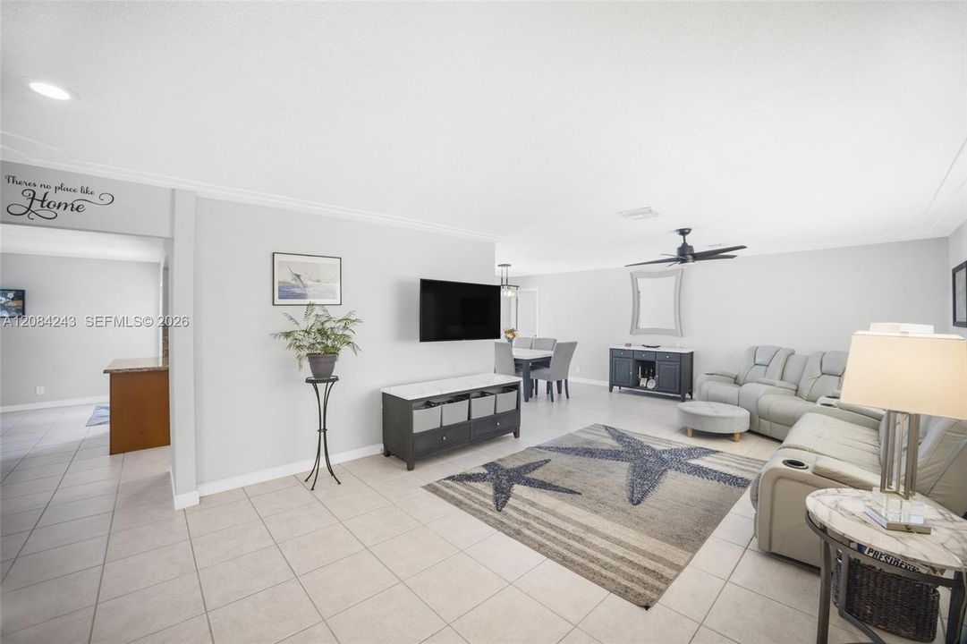 For Sale: $969,000 (4 beds, 2 baths, 1888 Square Feet)
