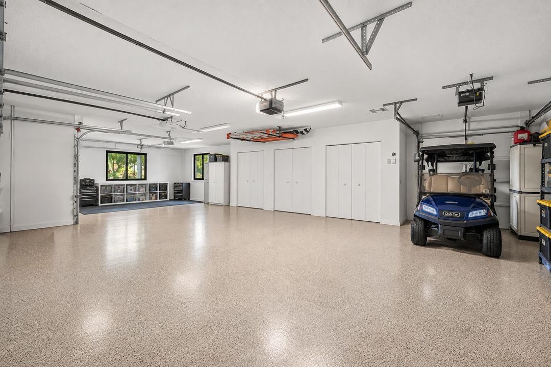 Garage1