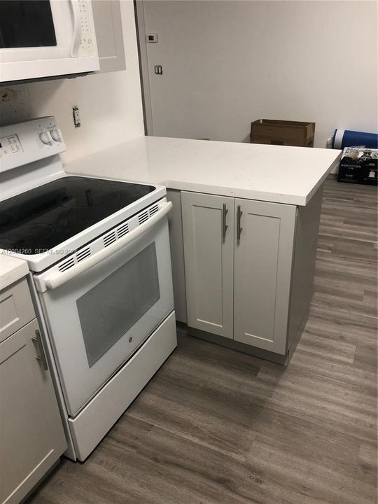 For Rent: $3,500 (3 beds, 2 baths, 1391 Square Feet)
