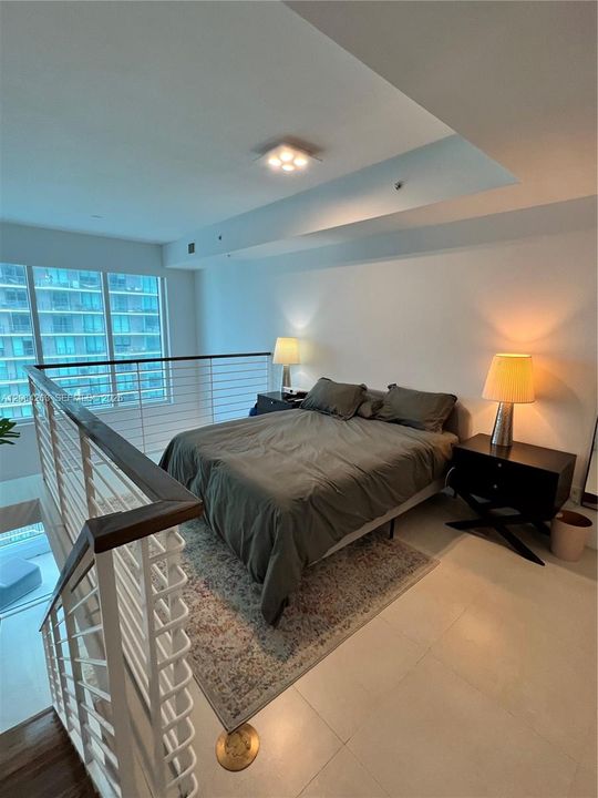 For Rent: $3,500 (1 beds, 1 baths, 802 Square Feet)