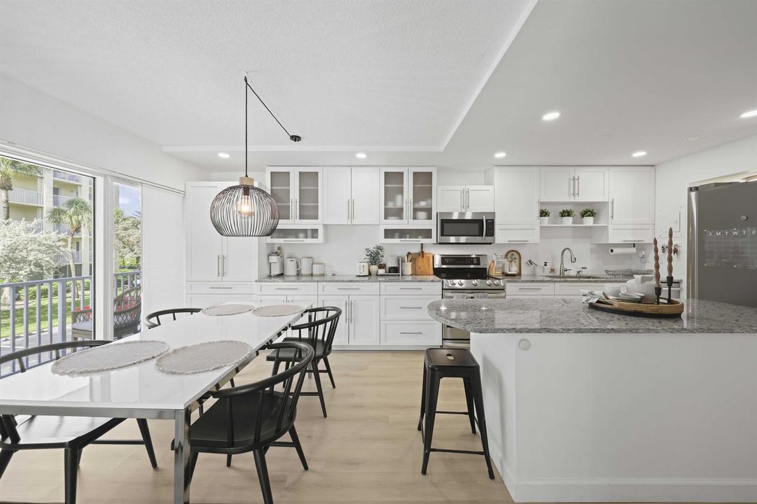 Kitchen/Dining