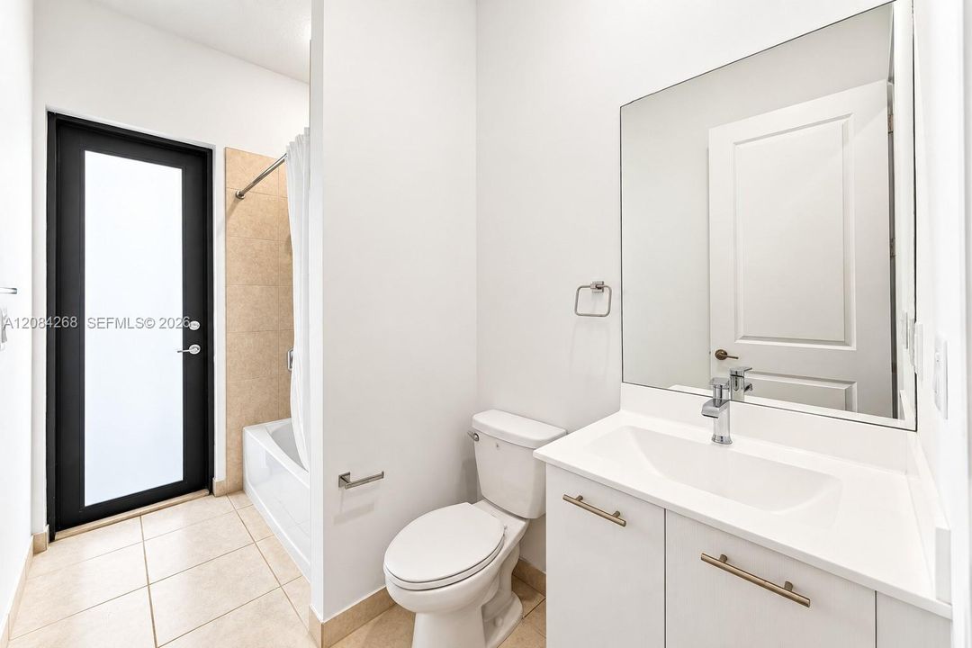 For Sale: $969,900 (3 beds, 3 baths, 2047 Square Feet)