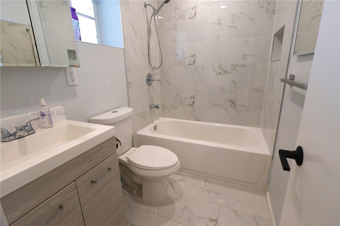 For Rent: $4,300 (3 beds, 2 baths, 1626 Square Feet)