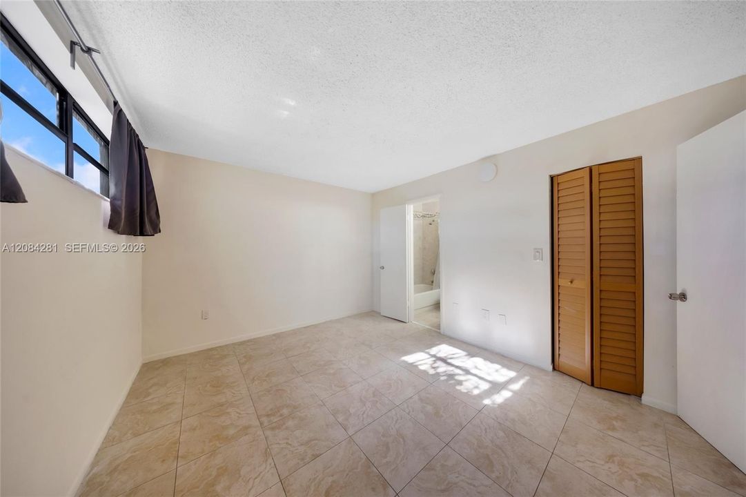 Bedroom #1