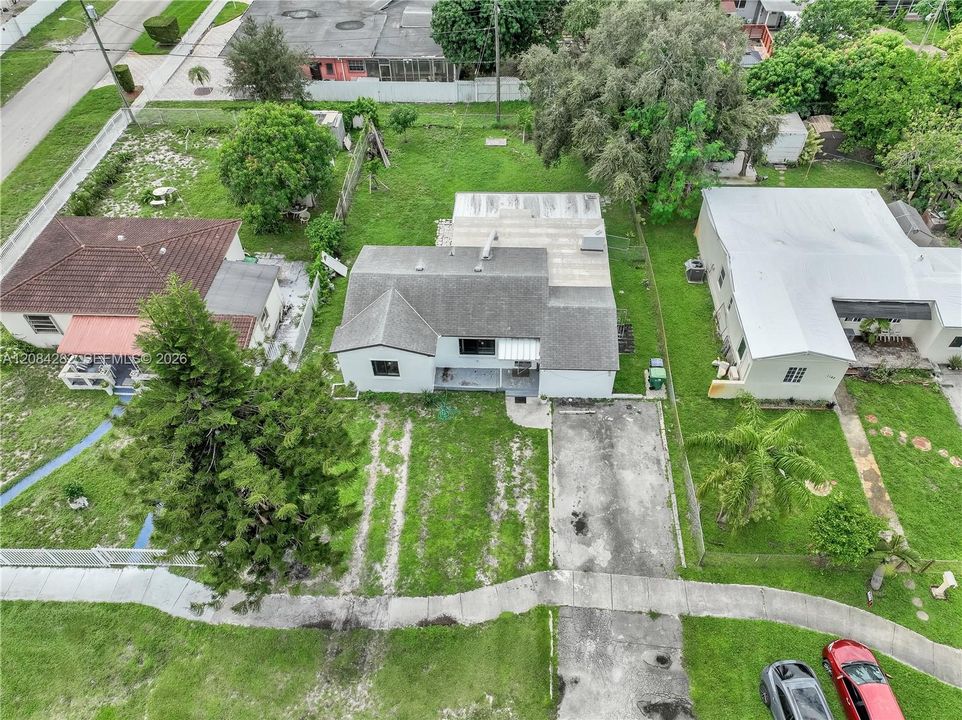 En Venta: $494,900 (3 camas, 2 baños, 1355 Pies cuadrados)