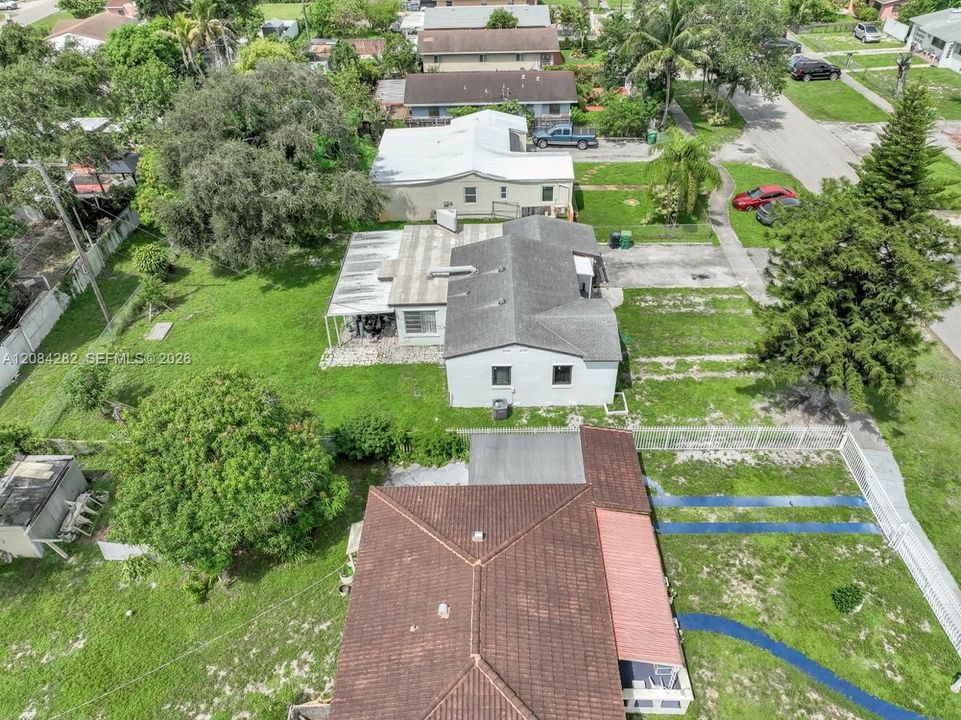 En Venta: $494,900 (3 camas, 2 baños, 1355 Pies cuadrados)