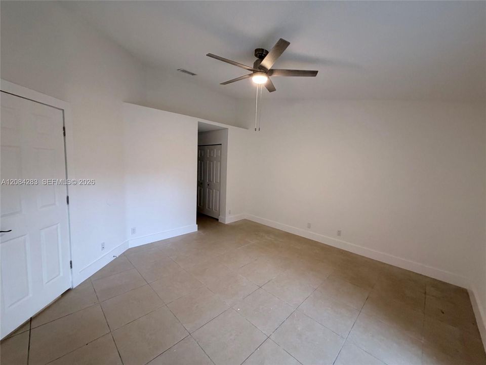 For Rent: $3,180 (3 beds, 2 baths, 1266 Square Feet)