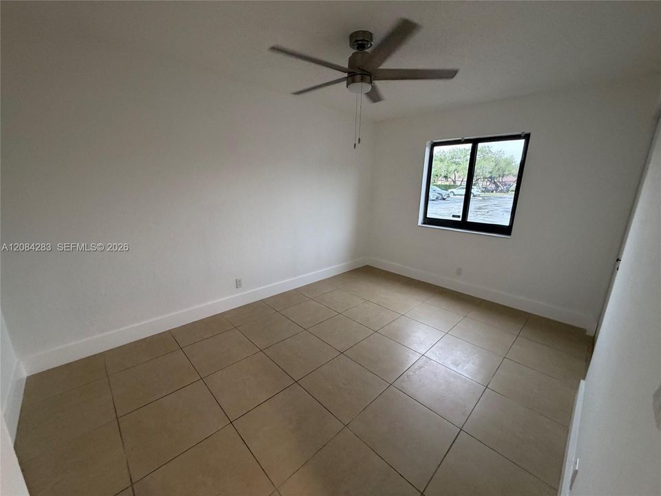 For Rent: $3,180 (3 beds, 2 baths, 1266 Square Feet)