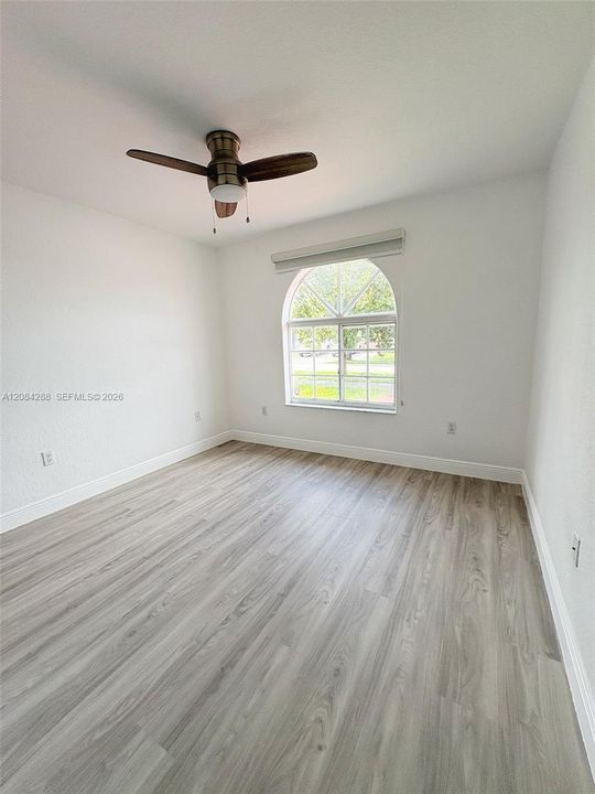 En Venta: $545,000 (3 camas, 2 baños, 1422 Pies cuadrados)