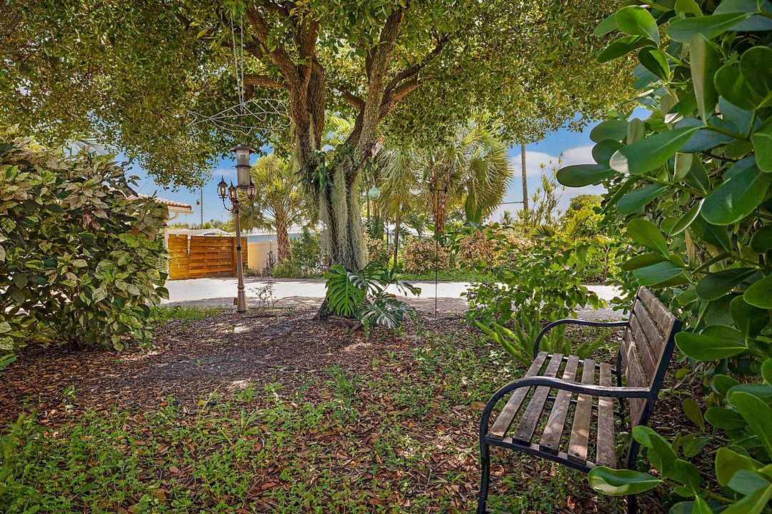2242 NW 3rd Court-38
