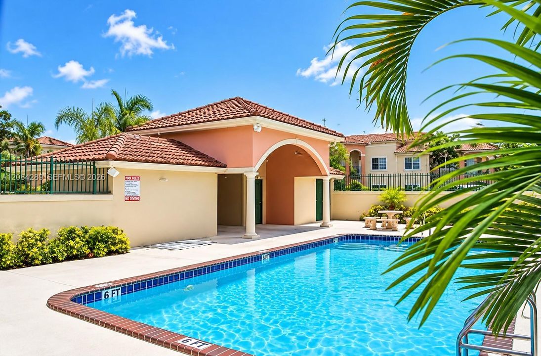 For Sale: $350,000 (3 beds, 2 baths, 1130 Square Feet)