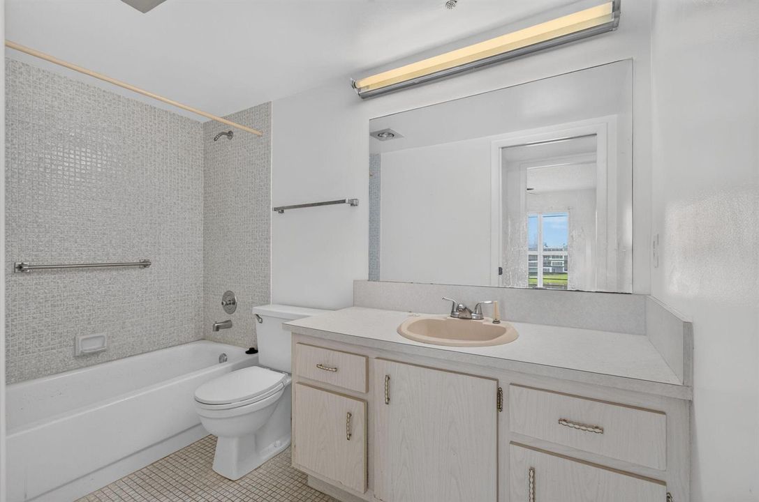 GUEST BATHROOM