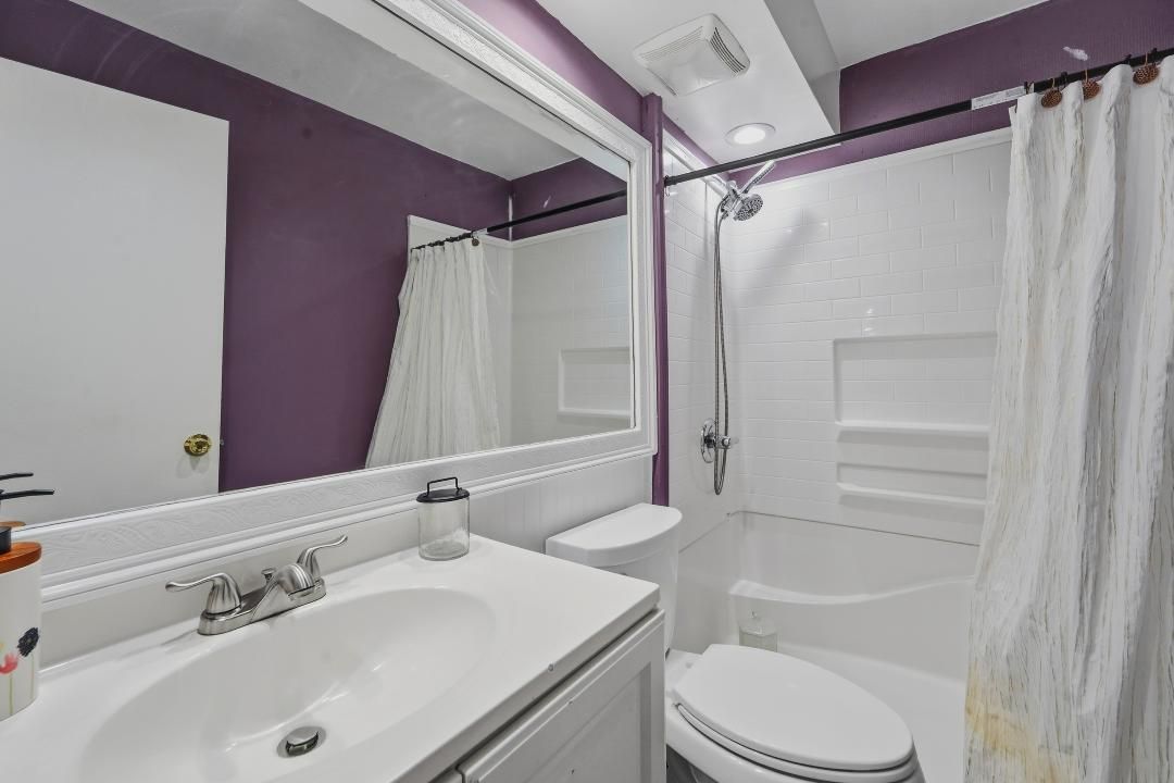 Monaco - 2nd bathroom tub