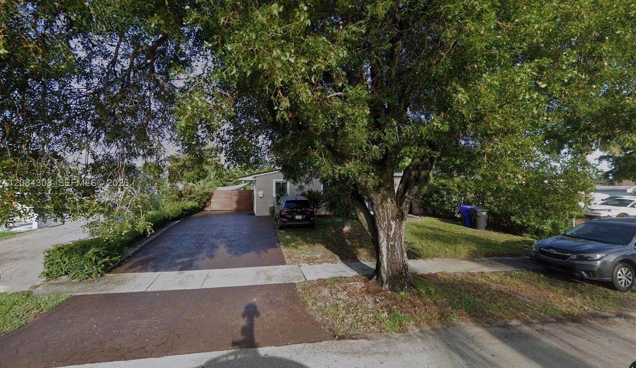 For Rent: $1,350 (0 beds, 1 baths, 1266 Square Feet)