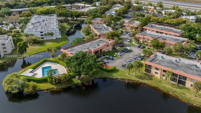 На продажу: $246,000 (2 спален, 2 ванн, 1231 Квадратных фут)
