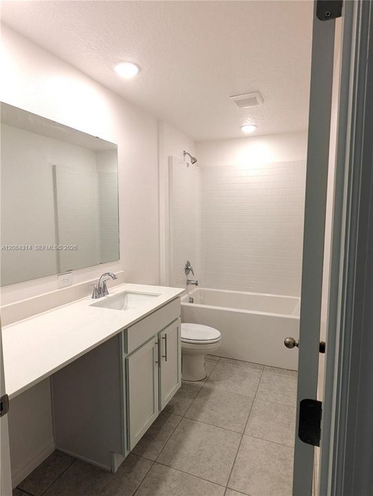 For Rent: $2,200 (4 beds, 2 baths, 0 Square Feet)