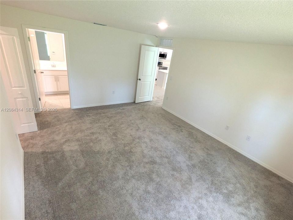For Rent: $2,200 (4 beds, 2 baths, 0 Square Feet)