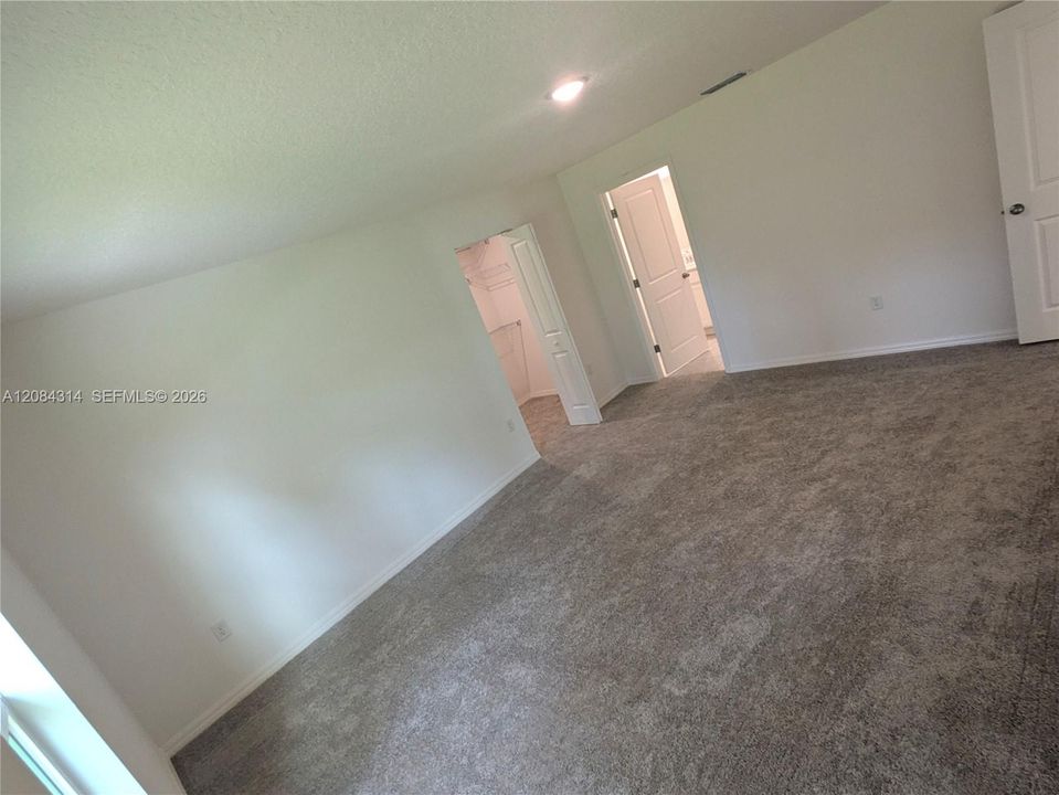 For Rent: $2,200 (4 beds, 2 baths, 0 Square Feet)