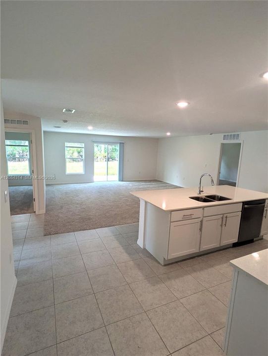 For Rent: $2,200 (4 beds, 2 baths, 0 Square Feet)