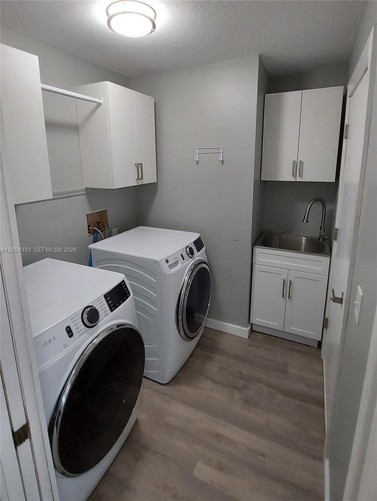 На продажу: $299,000 (3 спален, 2 ванн, 0 Квадратных фут)