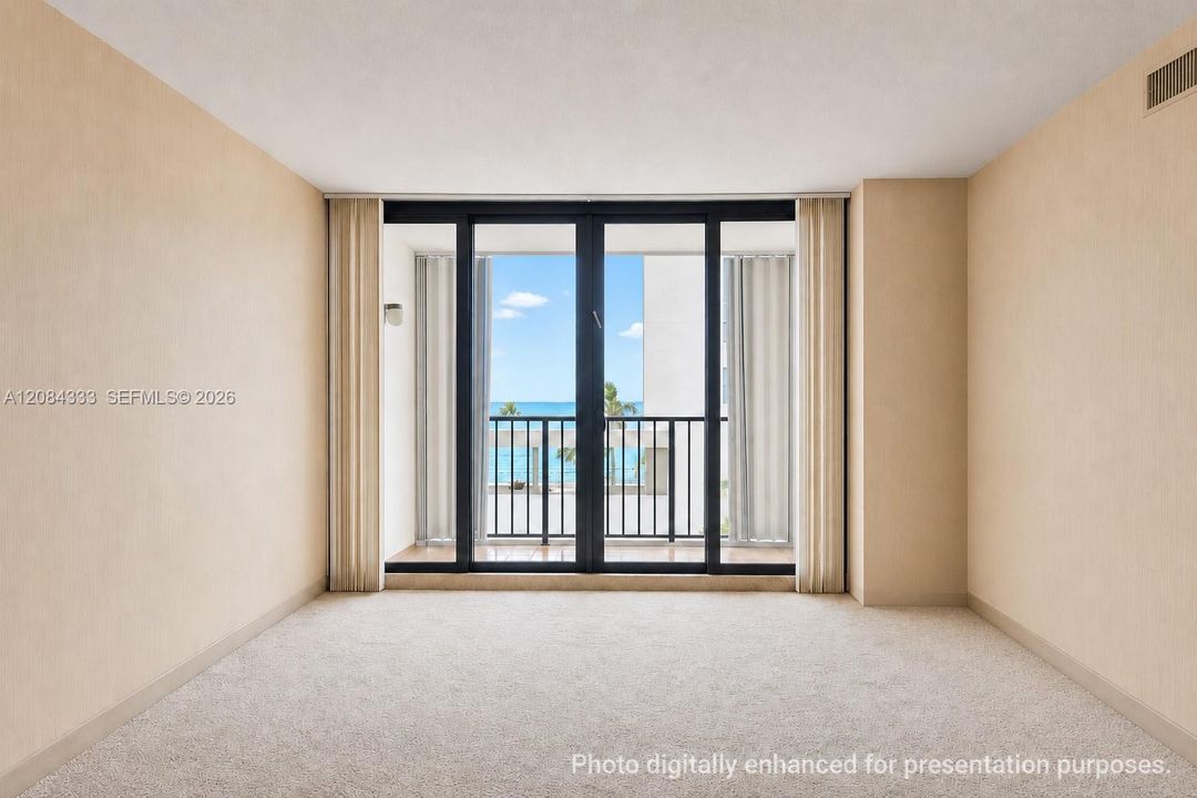 For Sale: $449,000 (2 beds, 2 baths, 1400 Square Feet)