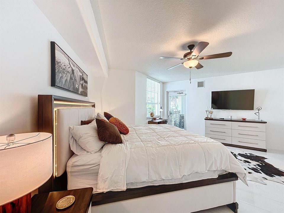 600 S Dixie Highway #630-13