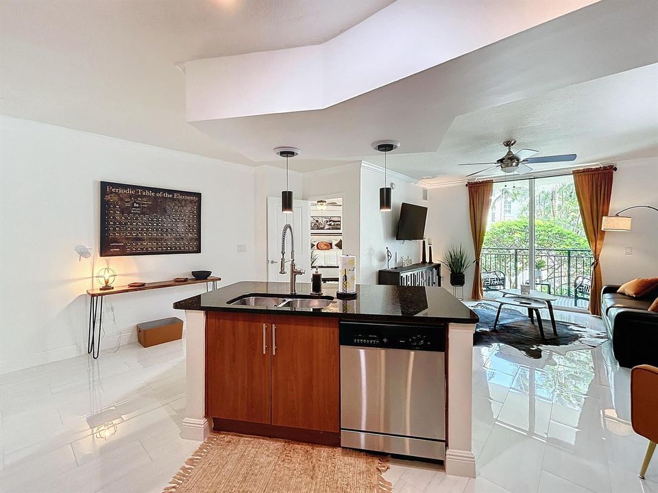 600 S Dixie Highway #630-6