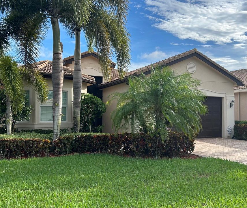 Lushly Landscaped Exterior