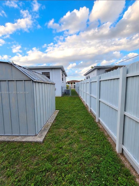 En Venta: $555,000 (3 camas, 2 baños, 1232 Pies cuadrados)