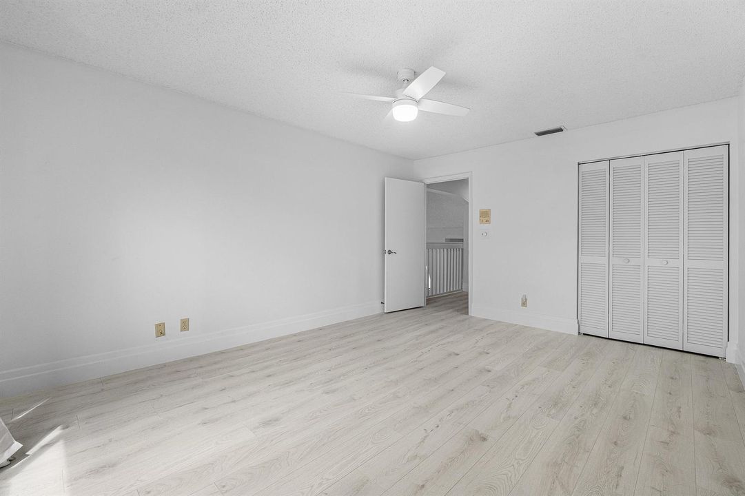 Upstairs Guest Bedroom 1