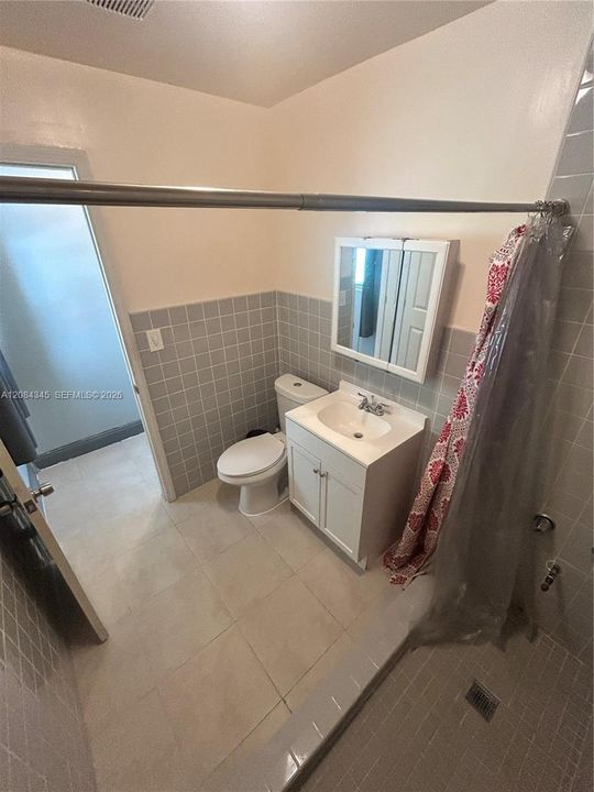 En Venta: $575,000 (4 camas, 2 baños, 1434 Pies cuadrados)
