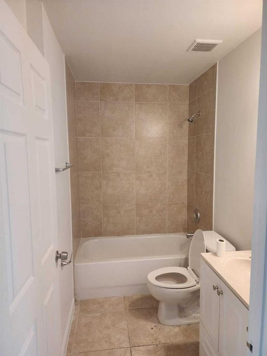 PREVIL BATHROOM 2