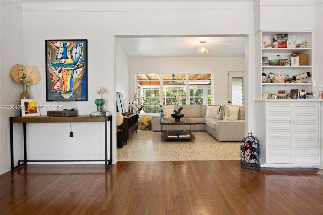 For Rent: $7,500 (3 beds, 2 baths, 2169 Square Feet)