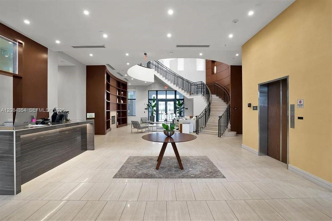 En Venta: $530,000 (3 camas, 2 baños, 1429 Pies cuadrados)