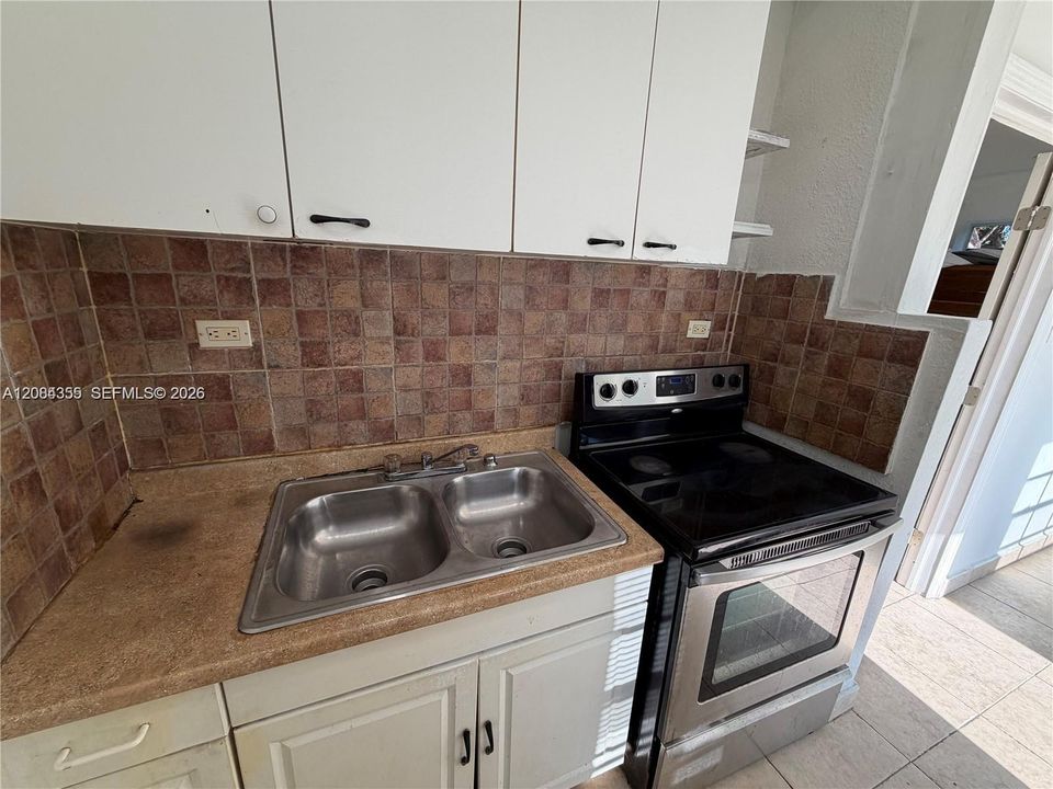 В аренду: $1,500 (1 спален, 1 ванн, 400 Квадратных фут)