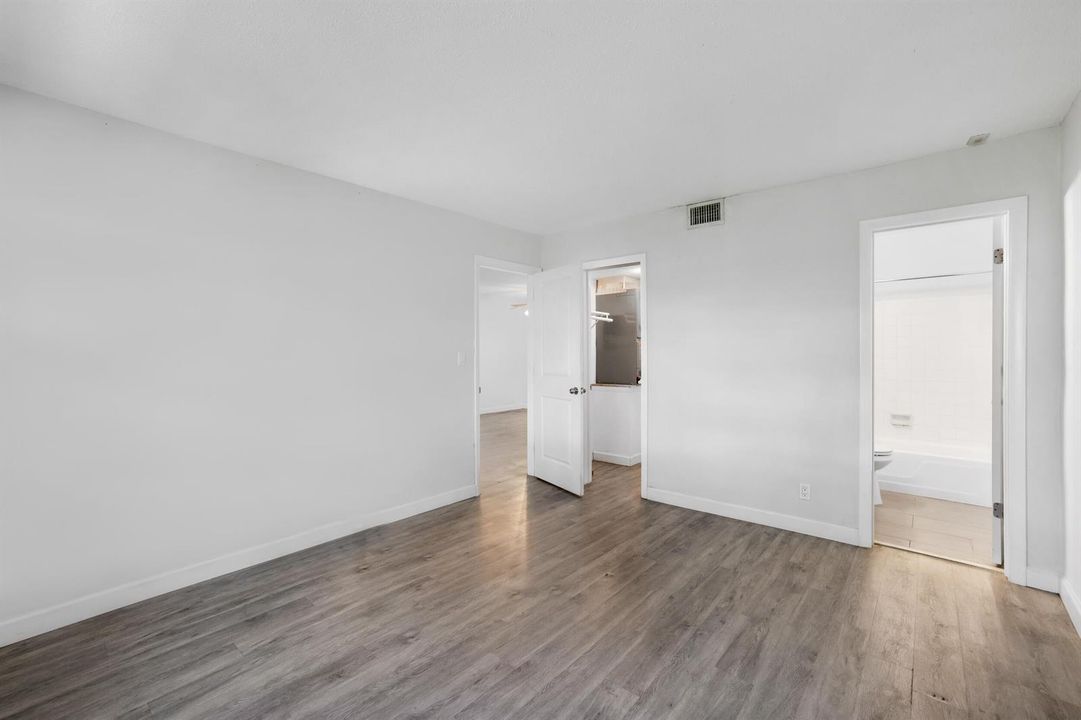 1400 NE 57th St-Fort Lauderdale #304 Nat