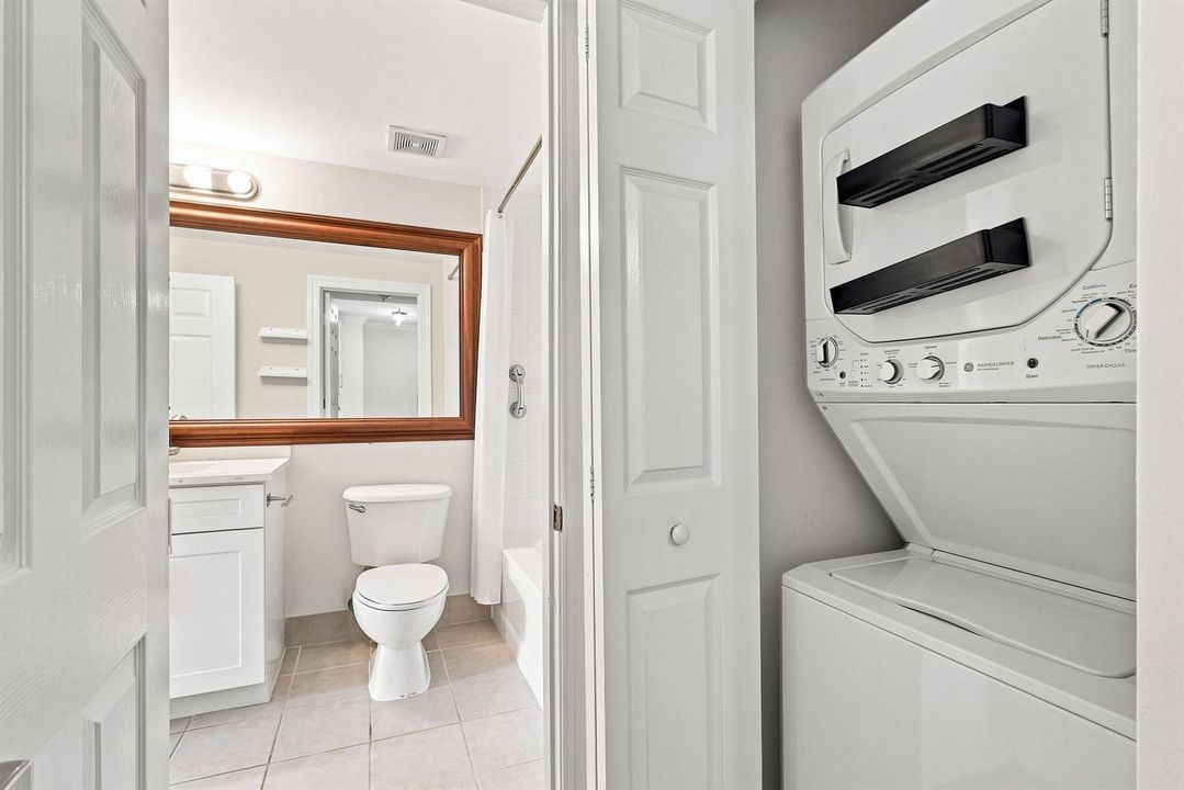 Washer & dryer